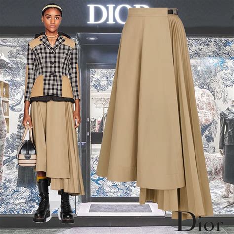 christian dior skirt style